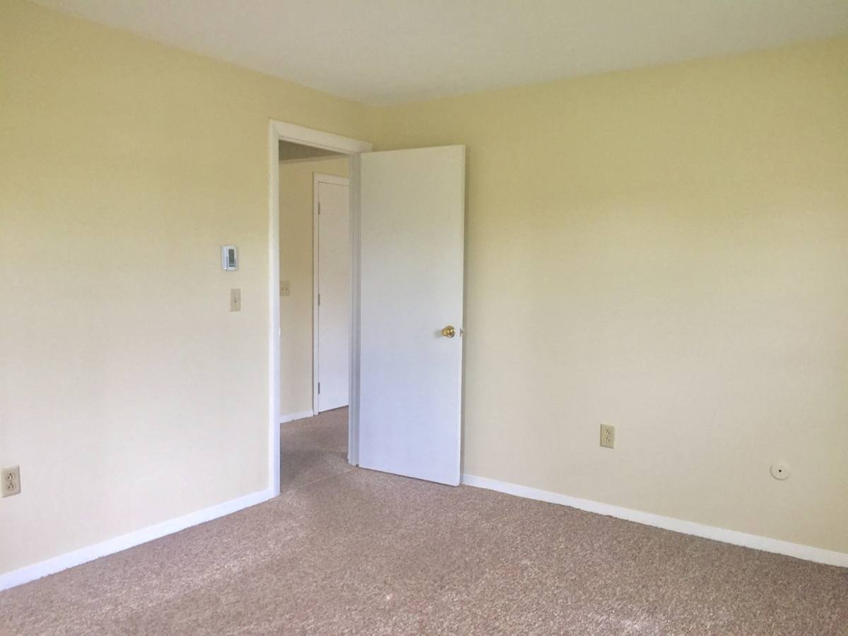 Apartment for rent at 28 Dinan Dr #11, Gardner, MA 01440