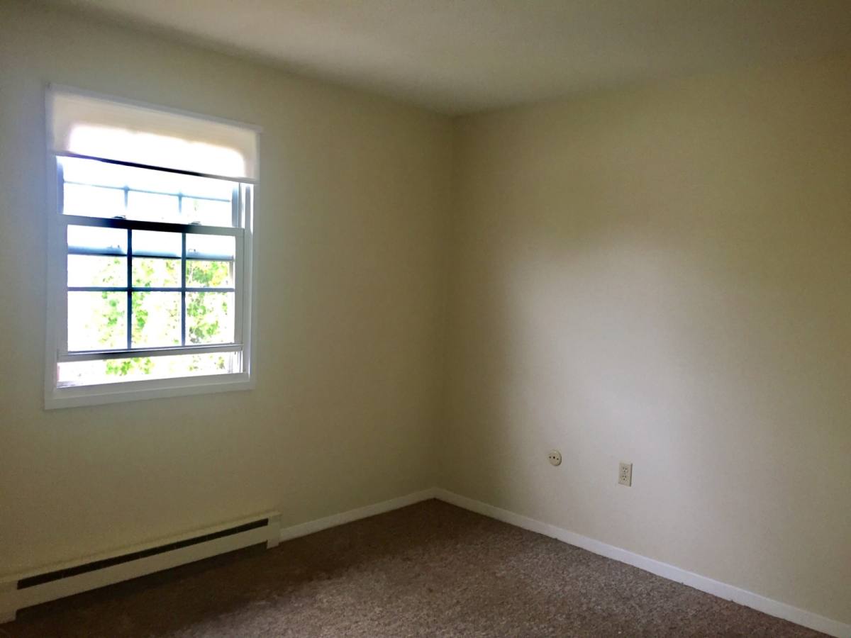 Apartment for rent at 28 Dinan Dr #11, Gardner, MA 01440