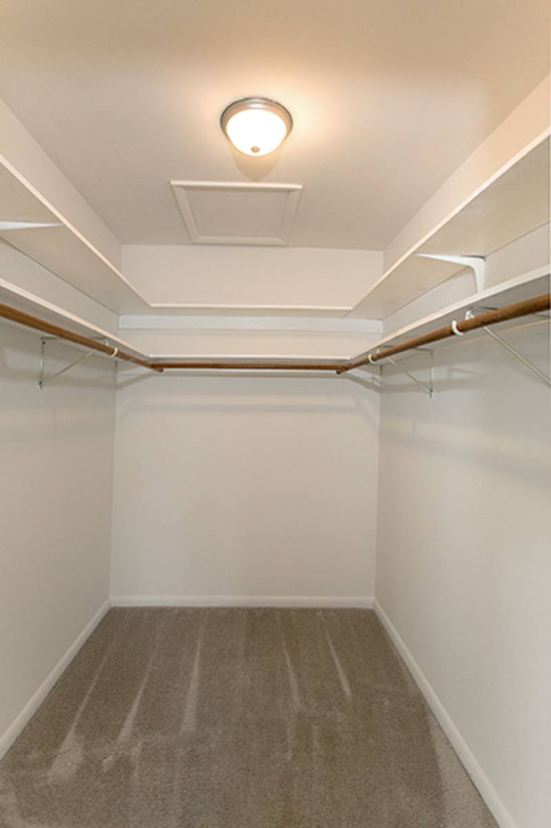 Apartment for rent at 400 Hiawatha, La Porte, IN 46350