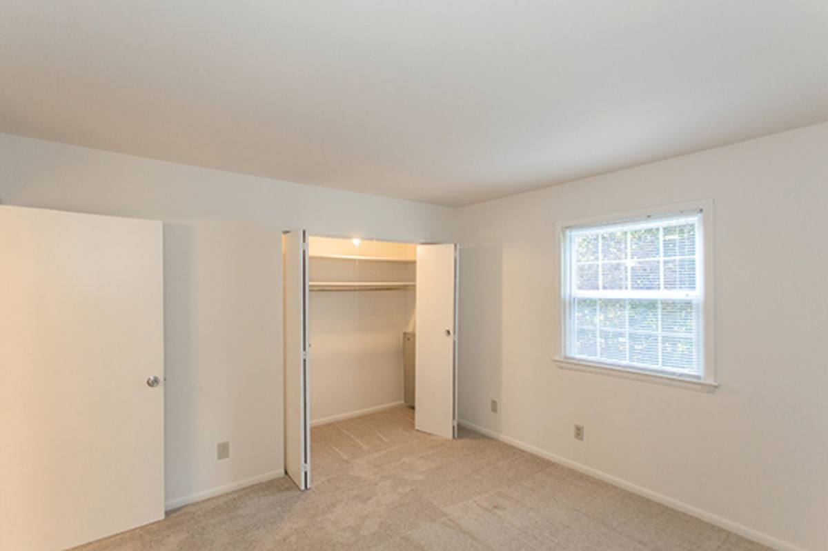 Apartment for rent at 400 Hiawatha, La Porte, IN 46350