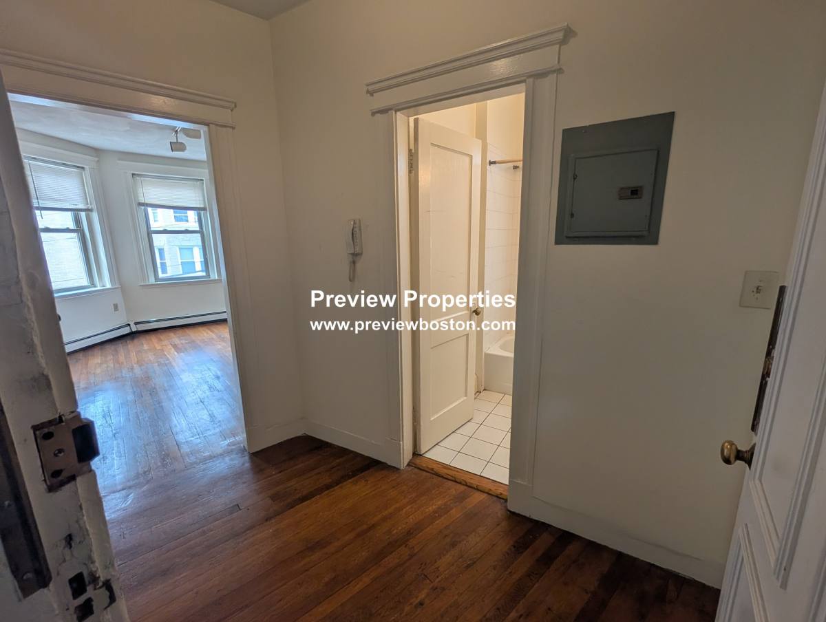 Apartment for rent at 15 Colborne Rd #12P, Brighton, MA 02135