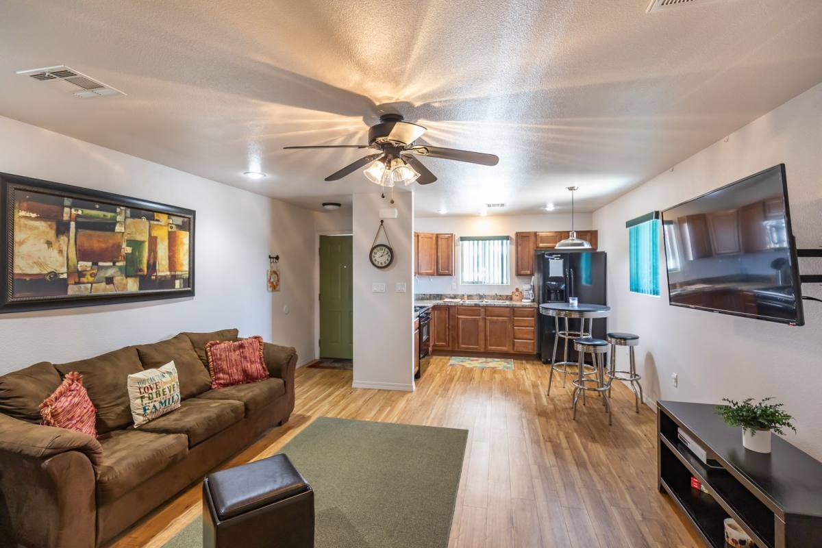 Apartment for rent at 800 Sherwood Dr, Alamogordo, NM 88310