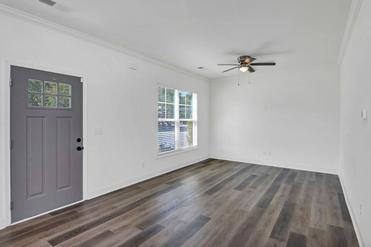 Townhouse for rent at 2035 Rosewood Dr, Columbia, SC 29205