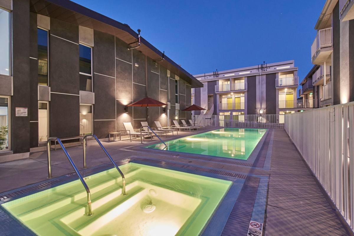 Apartment for rent at 2510 W Temple St, Los Angeles, CA 90026