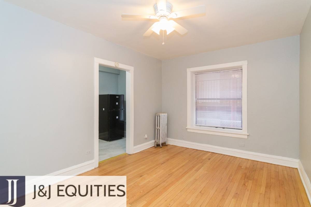 Apartment for rent at 4602 N Beacon Ave #3A, Chicago, IL 60640