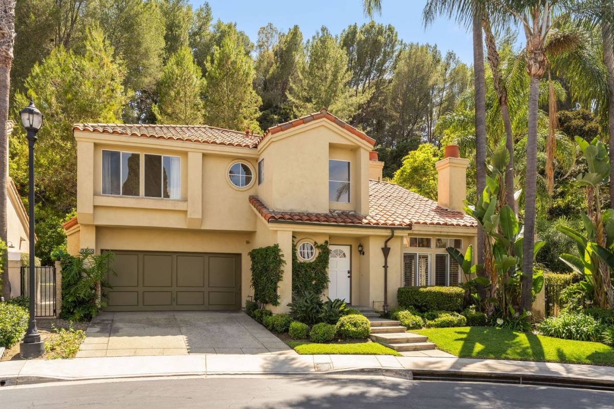 House for rent at 2965 Corte Portofino, Newport Beach, CA 92660