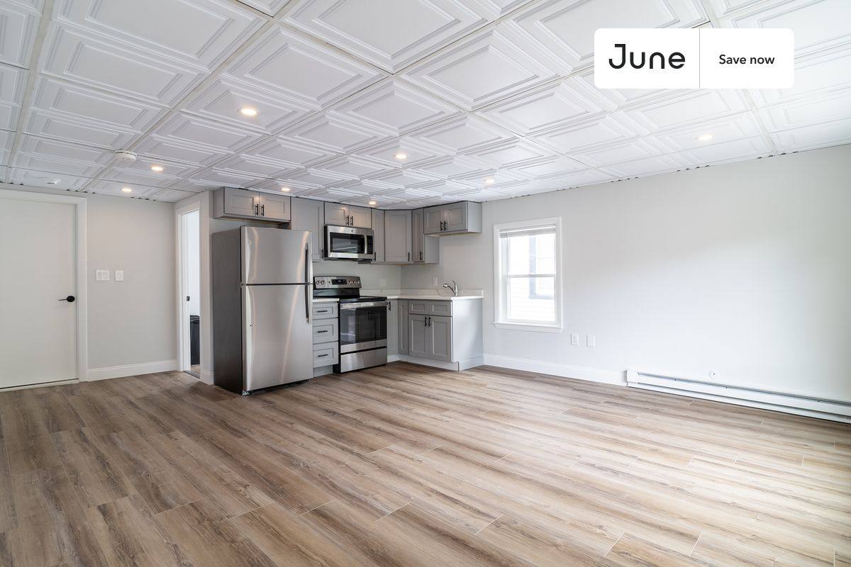 Apartment for rent at 102 Cross St #A, Somerville, MA 02145