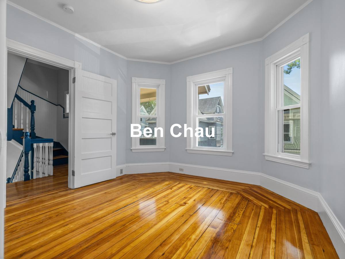 House for rent at 57 Hawthorne St #2B, Somerville, MA 02144