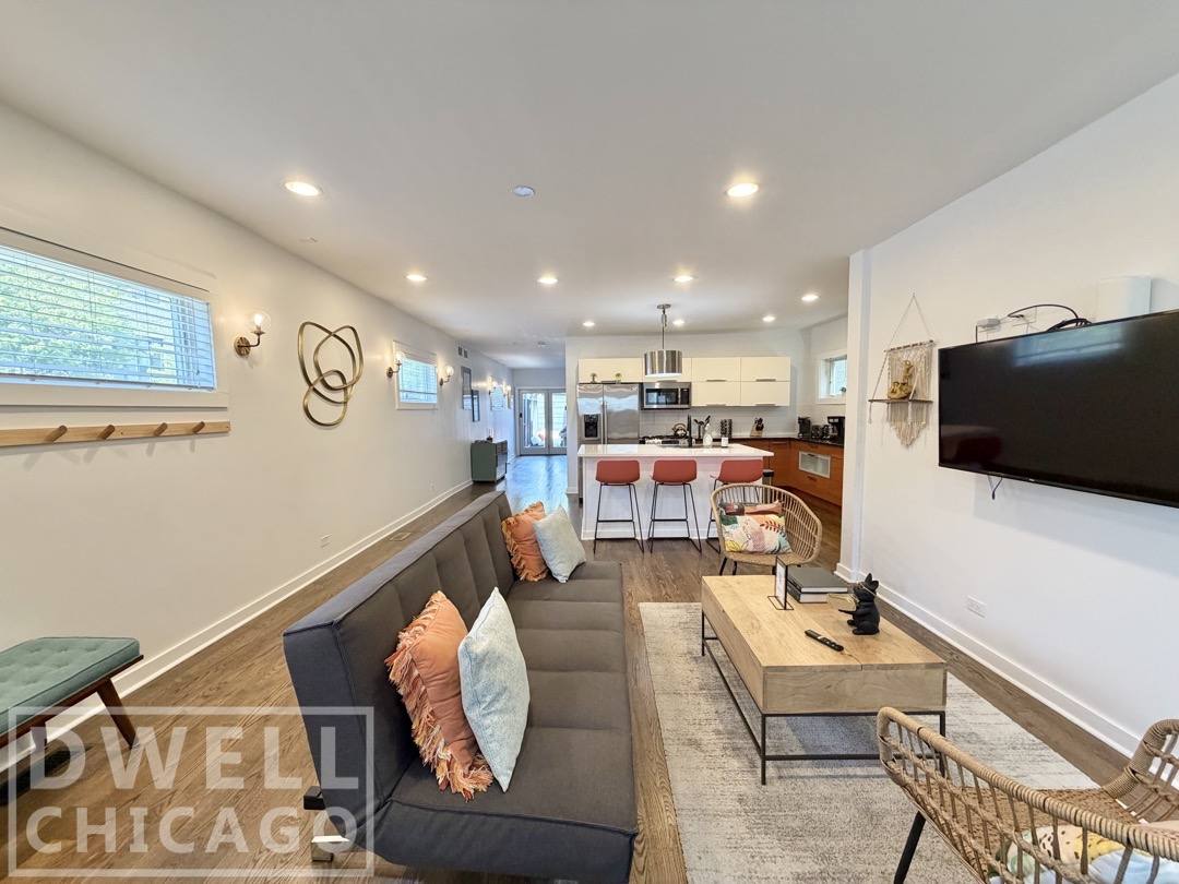 House for rent at 1419 N Paulina St, Chicago, IL 60622