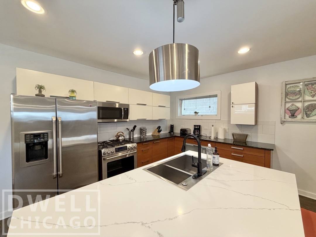 House for rent at 1419 N Paulina St, Chicago, IL 60622