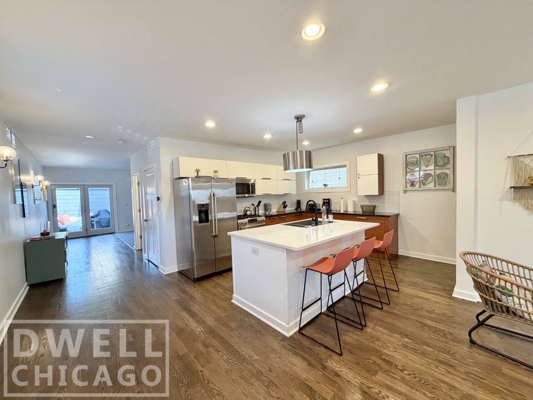 House for rent at 1419 N Paulina St, Chicago, IL 60622