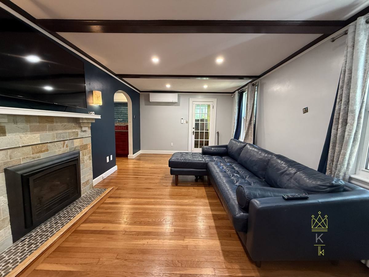 Apartment for rent at 36 Risley Rd, Chestnut Hill, MA 02467