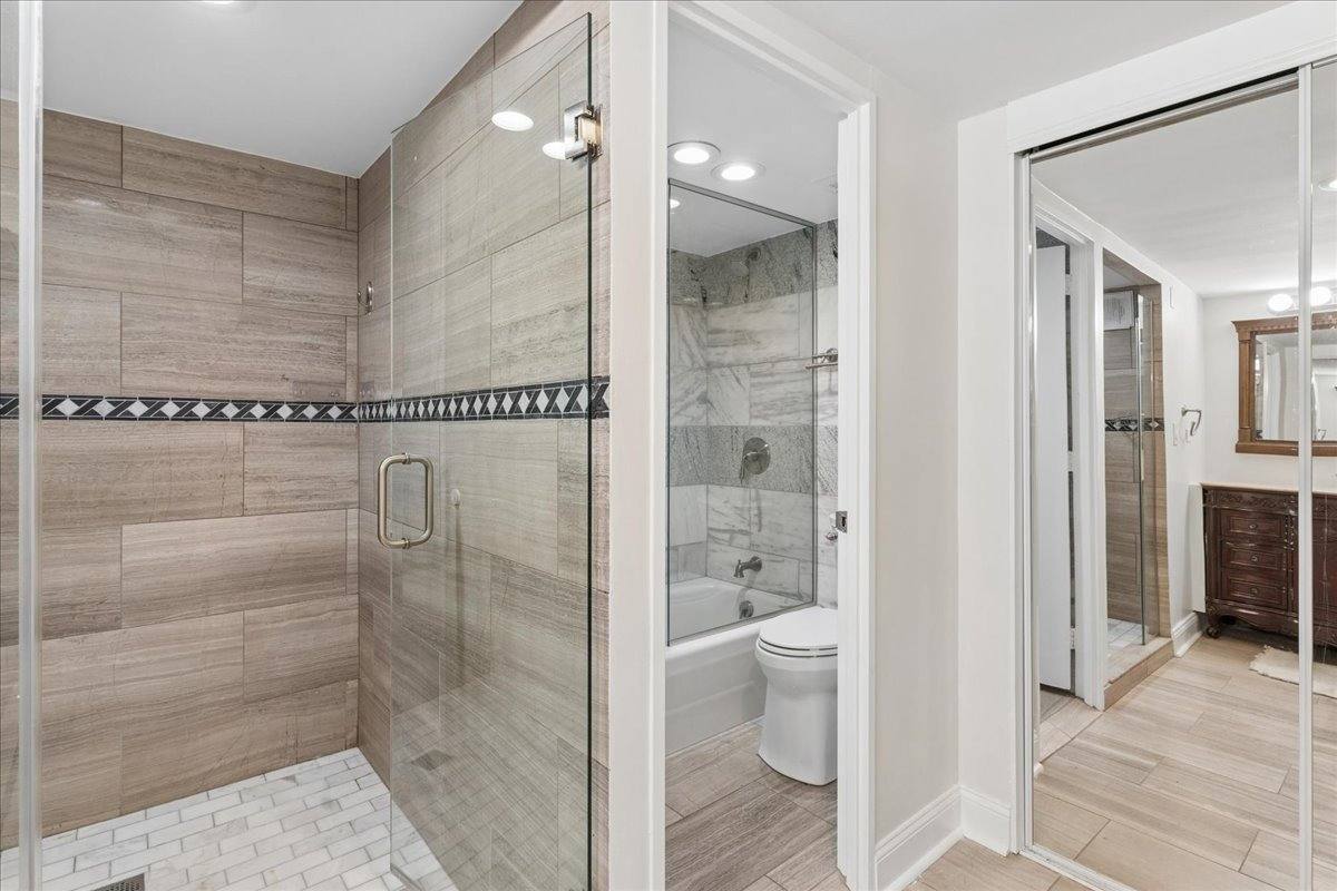 Apartment for rent at 175 E Delaware Place #8304, Chicago, IL 60611