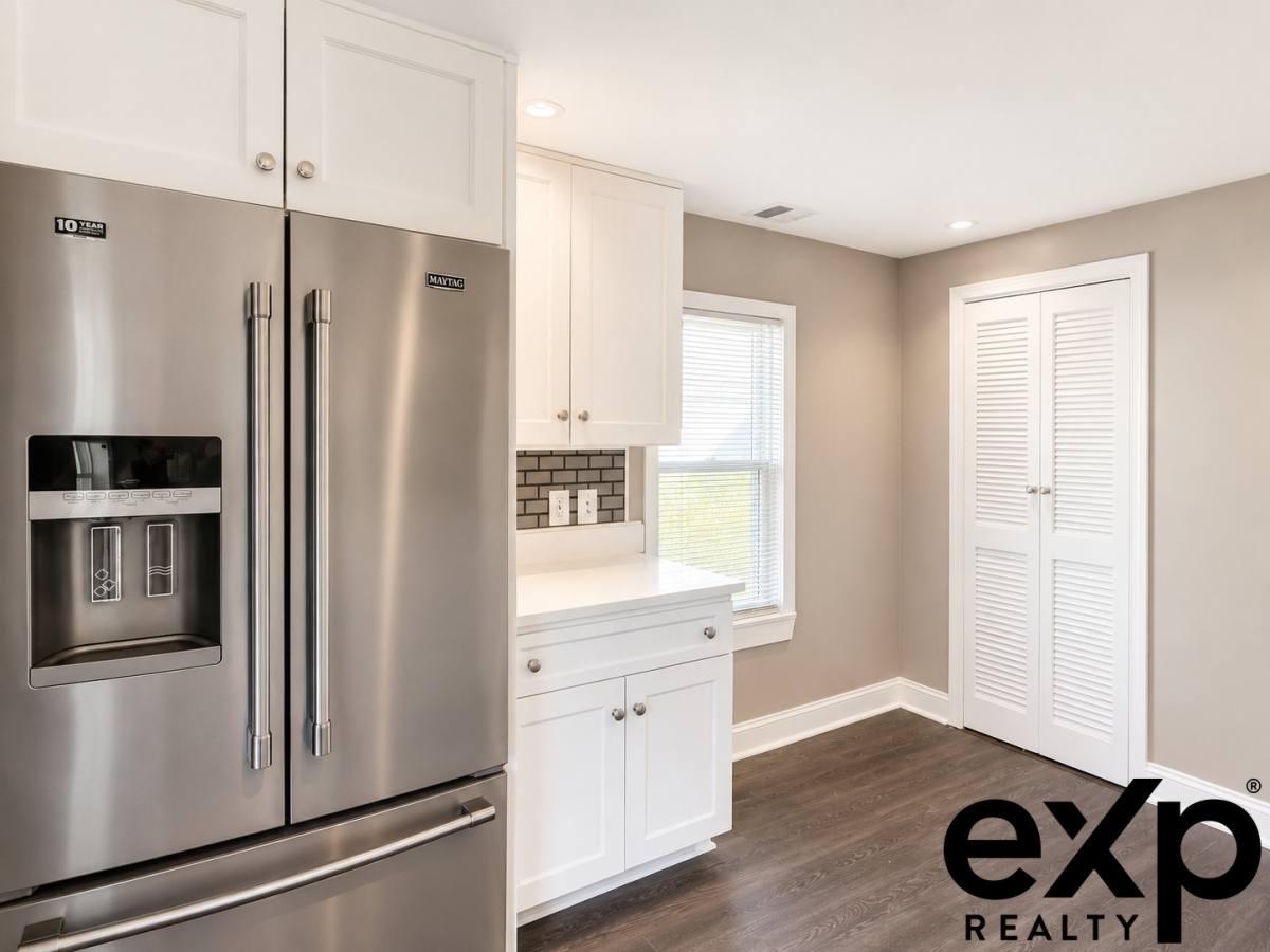 Apartment for rent at 42 Clinton St #2, Taunton, MA 02780