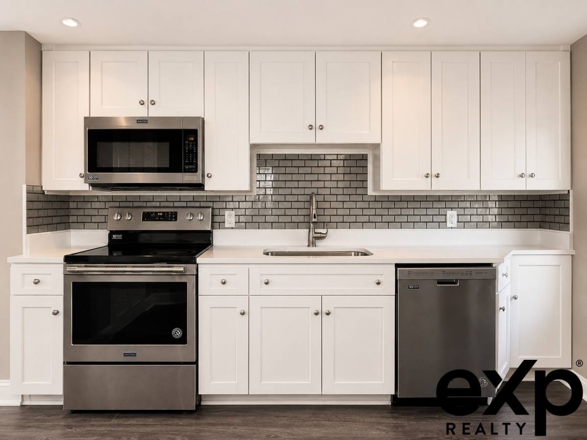 Apartment for rent at 42 Clinton St #2, Taunton, MA 02780