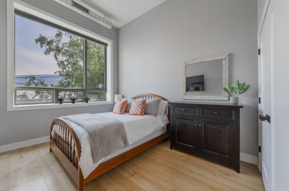 Apartment for rent at 1470 W Webster Ave #202, Chicago, IL 60614