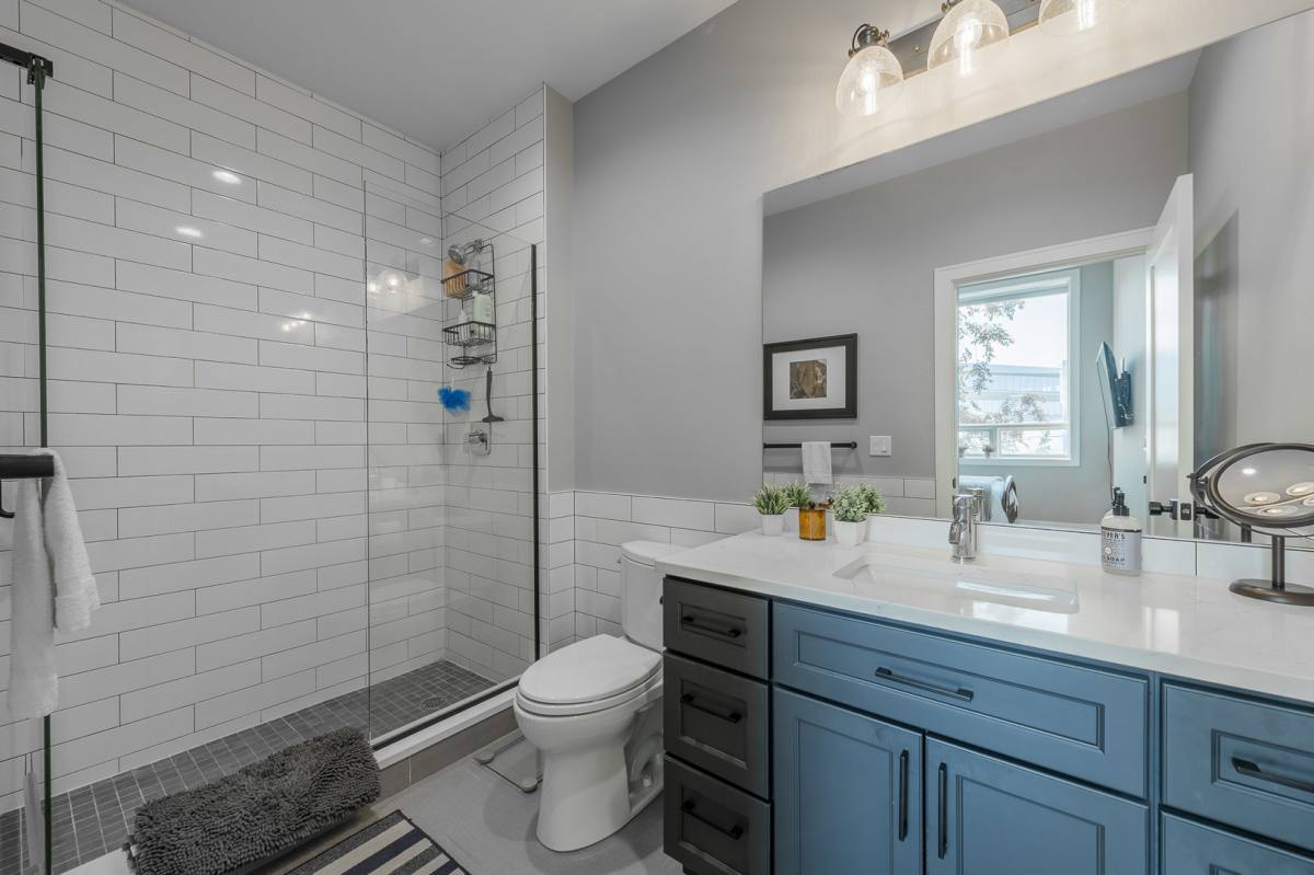 Apartment for rent at 1470 W Webster Ave #202, Chicago, IL 60614
