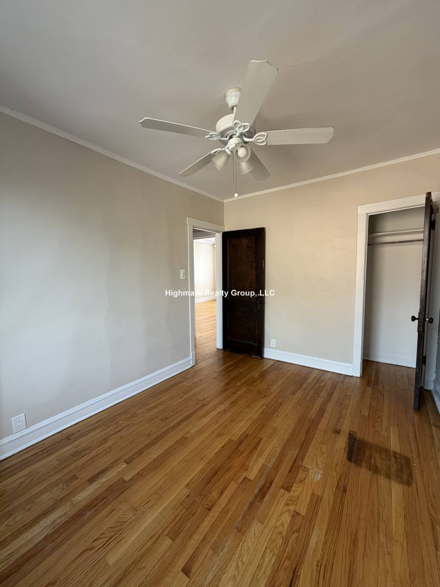 Apartment for rent at 2344 W Touhy #3D, Chicago, IL 60645