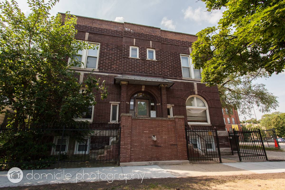 Apartment for rent at 1533 W Leland Ave #1E, Chicago, IL 60640