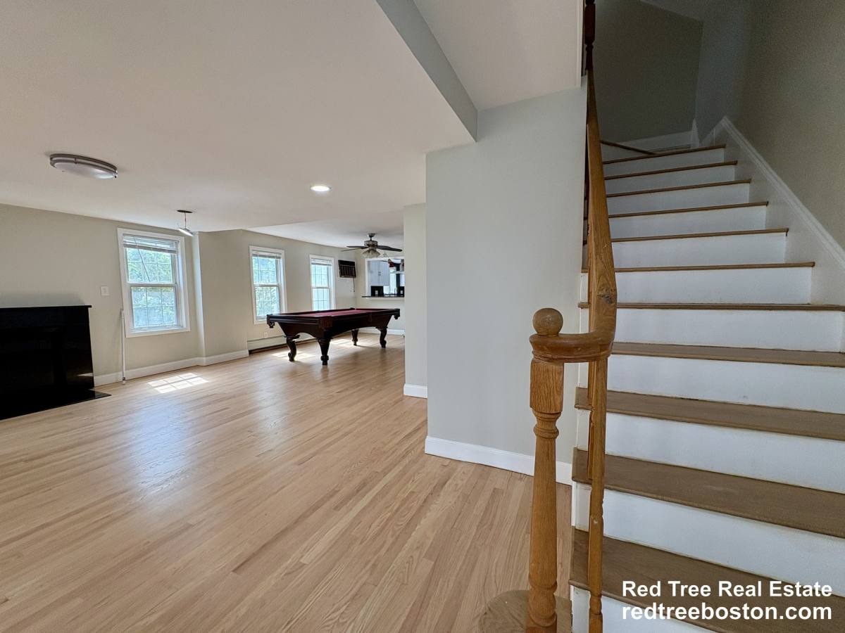 Apartment for rent at 1318 Salem St, Malden, MA 02148