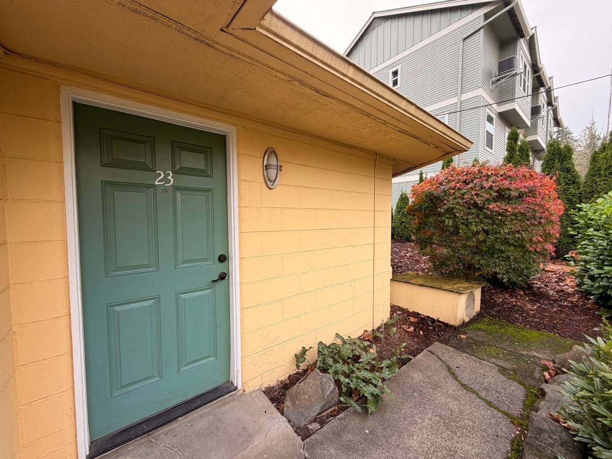 Apartment for rent at 11240 SW Barbur Blvd, Portland, OR 97219