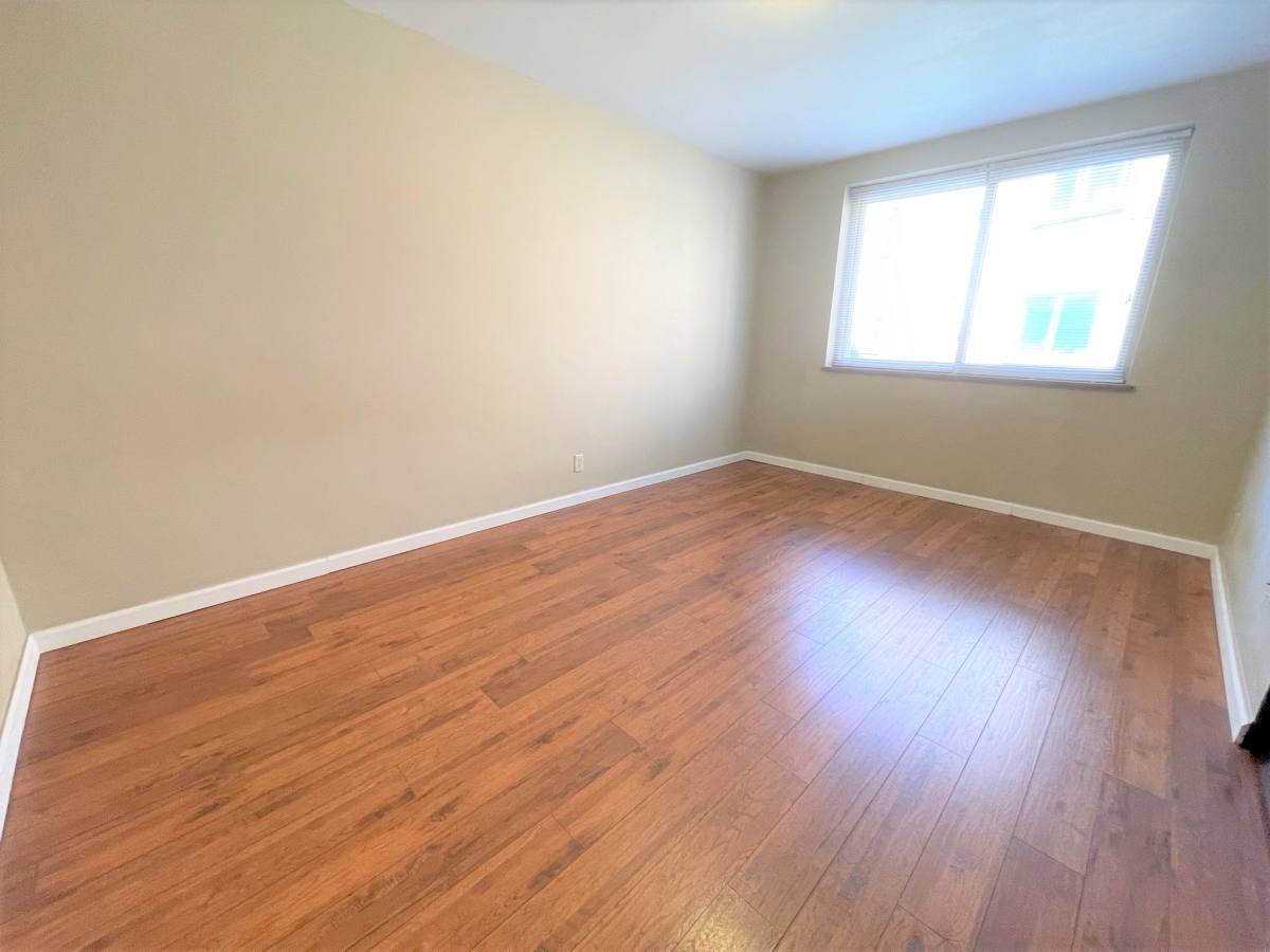 Apartment for rent at 5712 Phillips Ave #B9, Pittsburgh, PA 15217