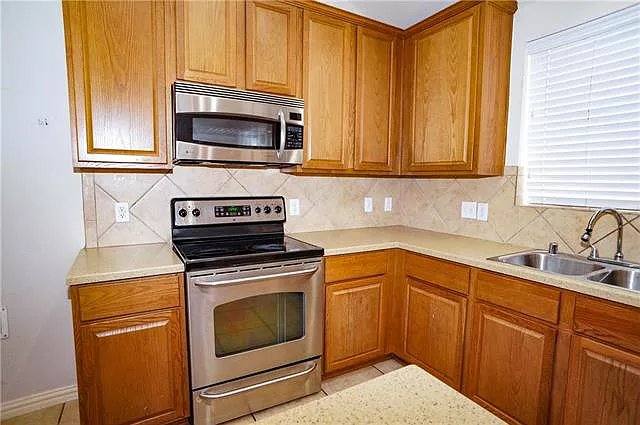 House for rent at 1820 Ringtail Dr, Little Elm, TX 75068