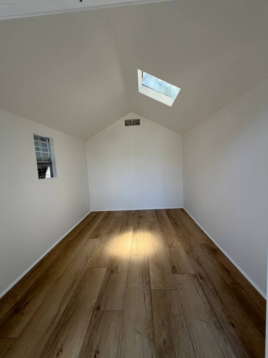 House for rent at 10318 Silverton Ave, Tujunga, CA 91042