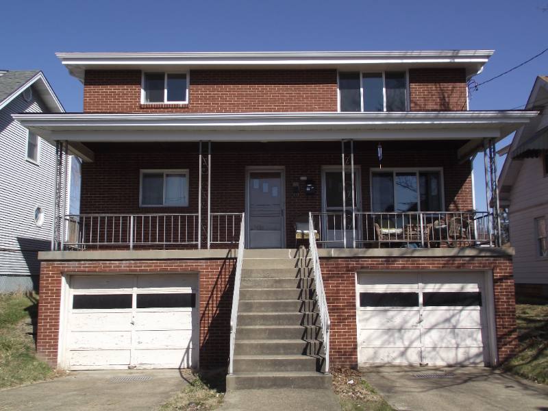 Townhouse for rent at 239 Boden Ave, 2nd Floor, Carnegie, PA 15106