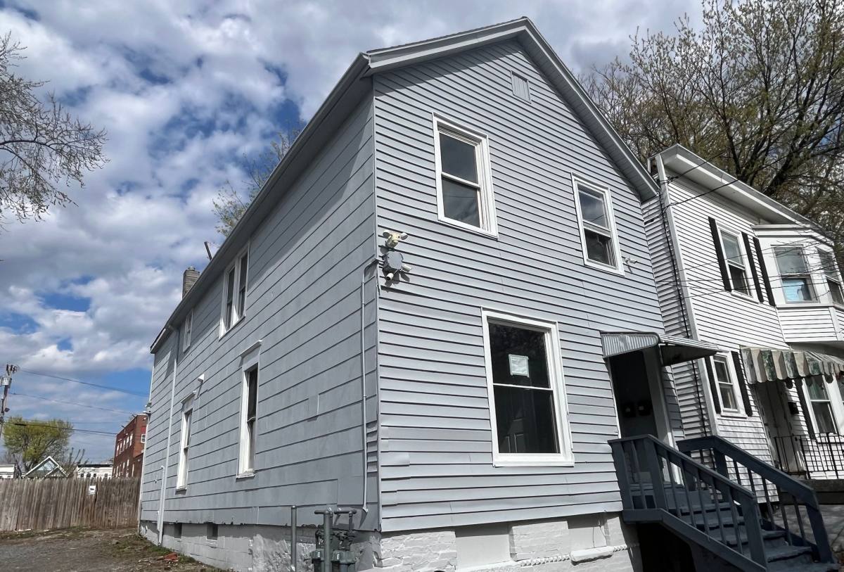Apartment for rent at 683 State St, Albany, NY 12203