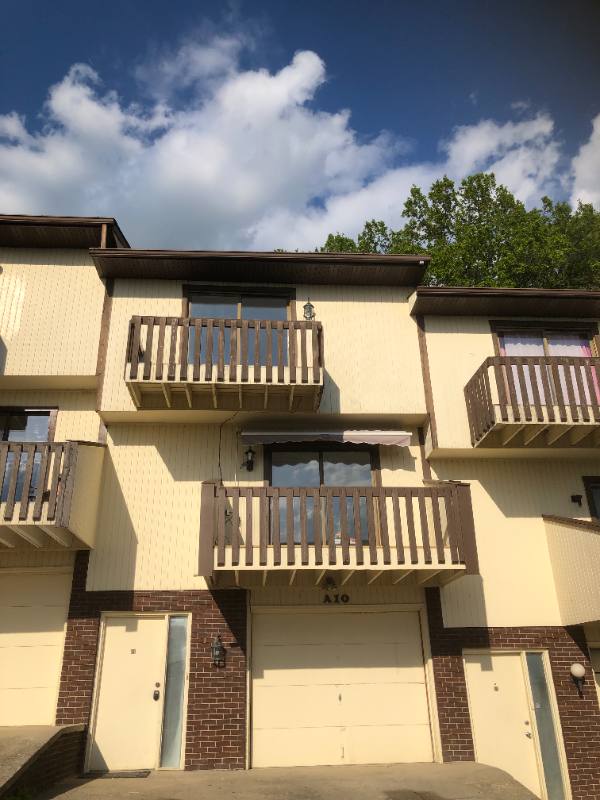 Townhouse for rent at 1238 Van Voorhis Rd, Morgantown, WV 26505