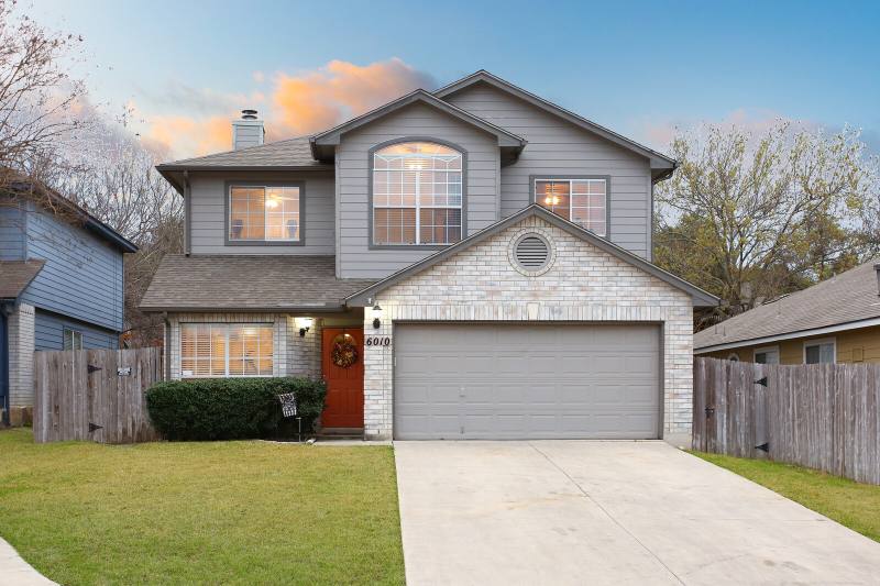 House for rent at 6010 Wood Bayou Dr, San Antonio, TX 78249
