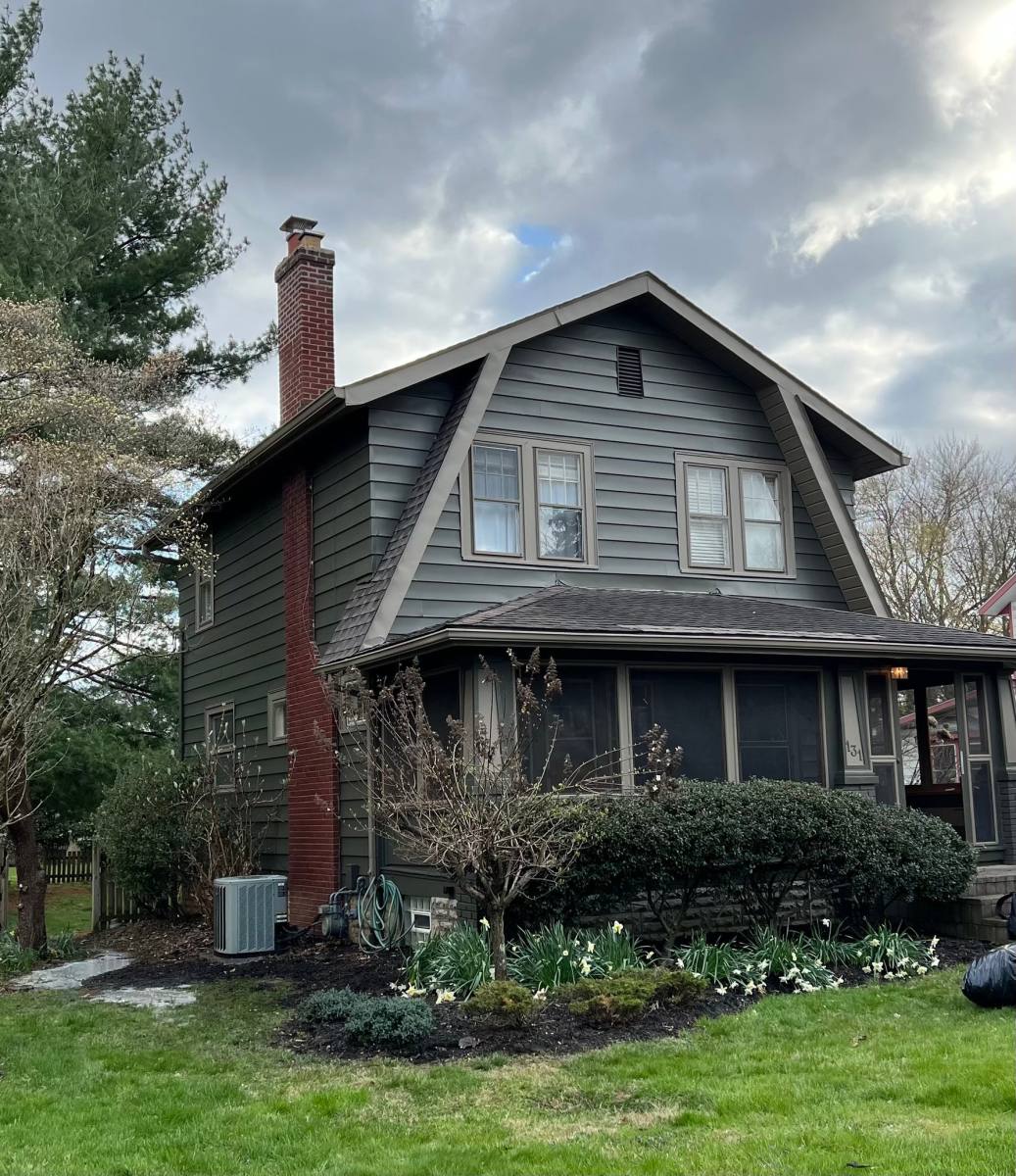 House for rent at 131 Glenmont Ave, Columbus, OH 43214