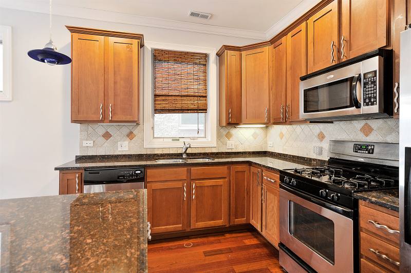 Condo for rent at 4418 S Indiana #1S, Chicago, IL 60637