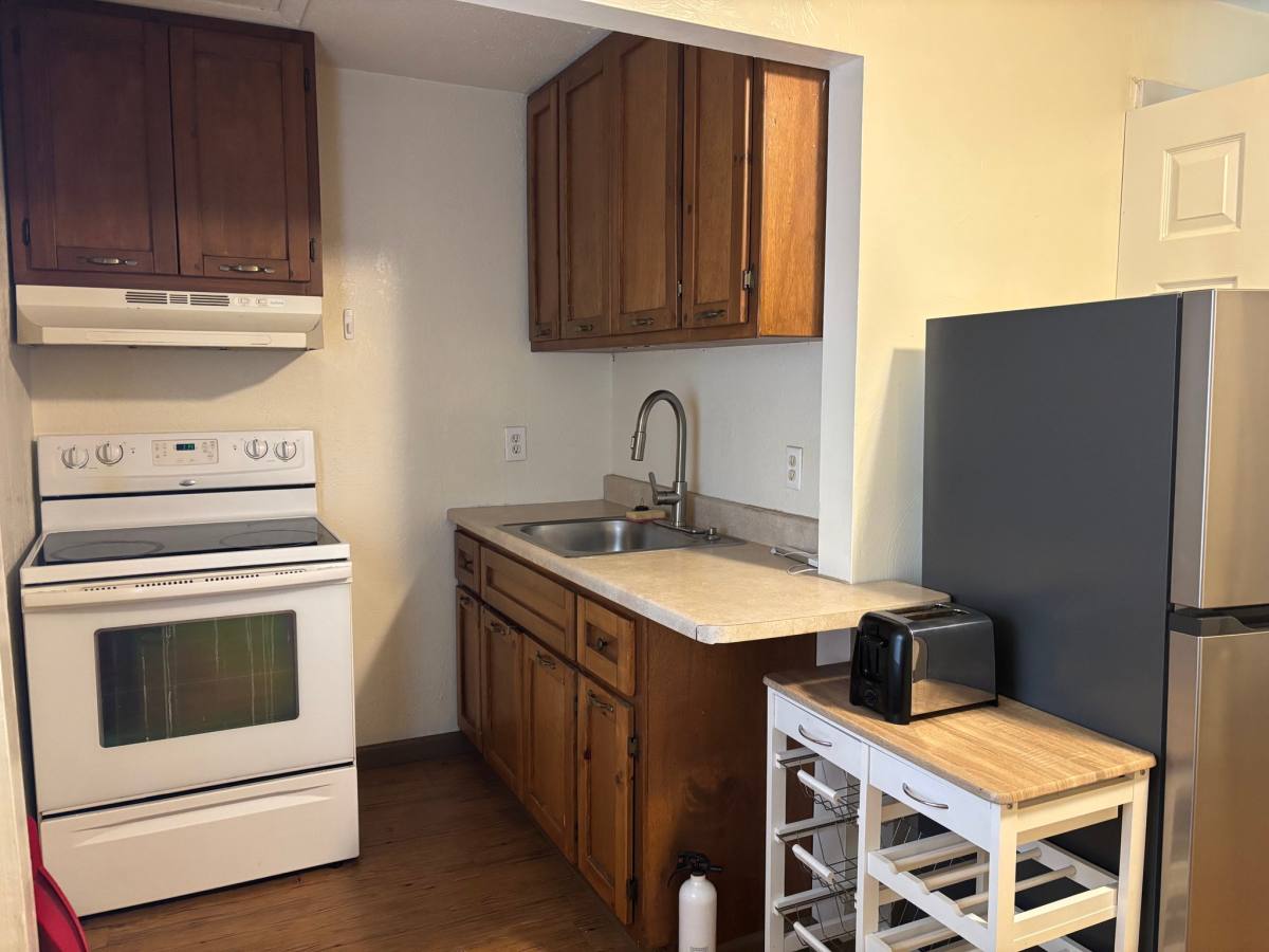House for rent at 21 Logan St, Carnegie, PA 15106