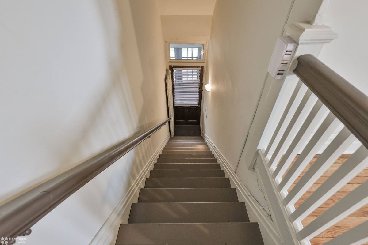 Apartment for rent at 1629 W Broad St - 2nd Floor, Bethlehem, PA 18018