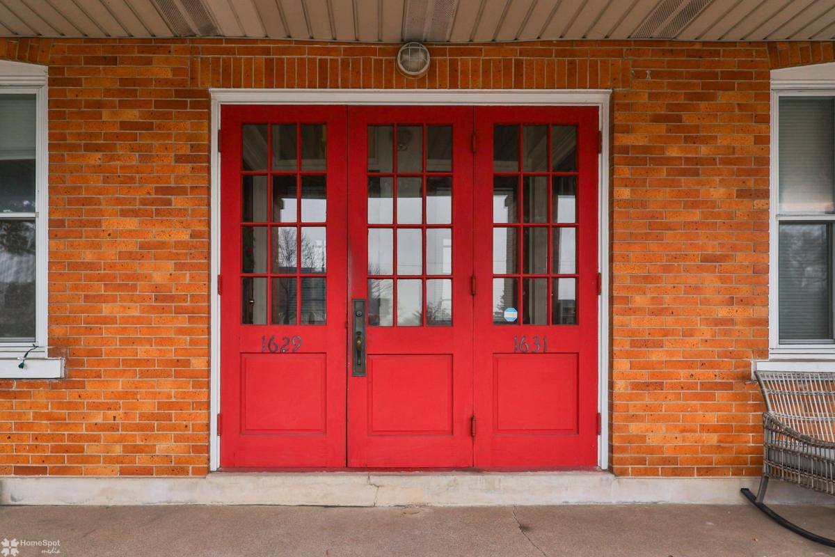 Apartment for rent at 1629 W Broad St - 2nd Floor, Bethlehem, PA 18018