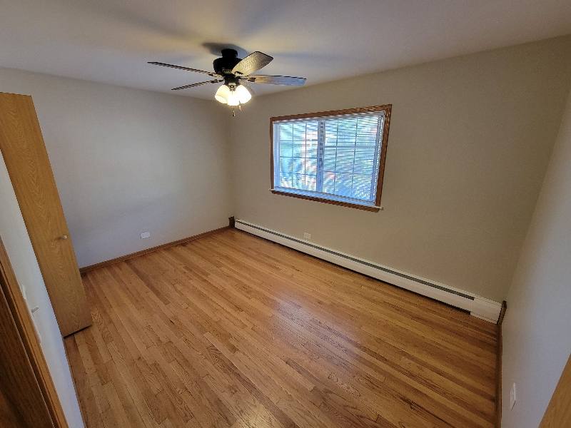 Apartment for rent at 707 Lake St, Antioch, IL 60002