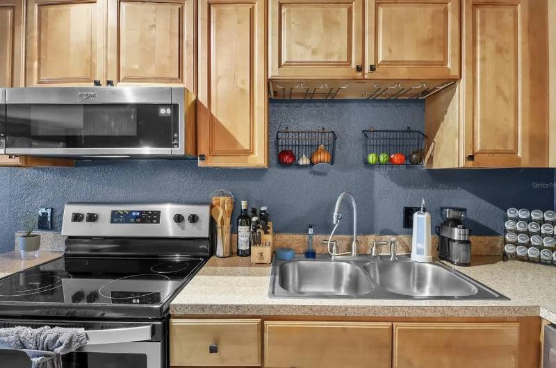 Apartment for rent at 13831 Orange Sunset #101, Tampa, FL 33611