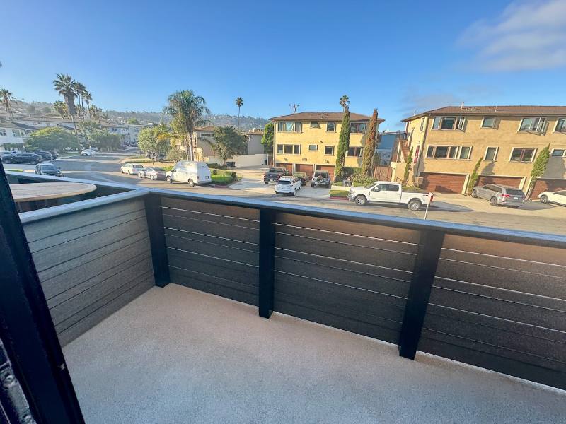 Apartment for rent at 110 Paseo De La Concha #D, Redondo Beach, CA 90277