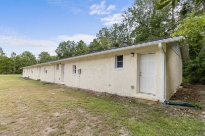 Townhouse for rent at 1217 Pineview St #3, Fayetteville, NC 28311