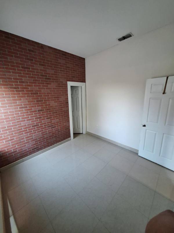 Apartment for rent at 4508 N Mile 4 1 2 W #B, Weslaco, TX 78599