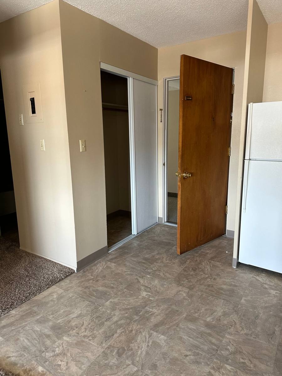 Apartment for rent at 110 10th St So #26, Great Falls, MT 59401