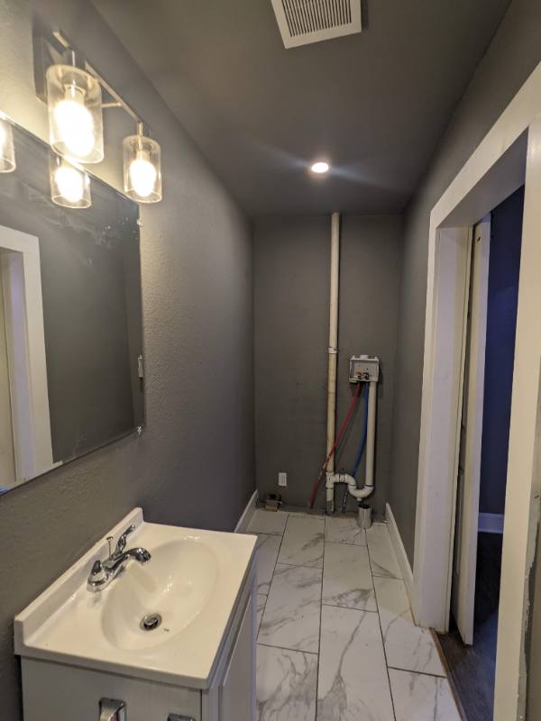 Townhouse for rent at 225 W Monterey St #A, Denison, TX 75020