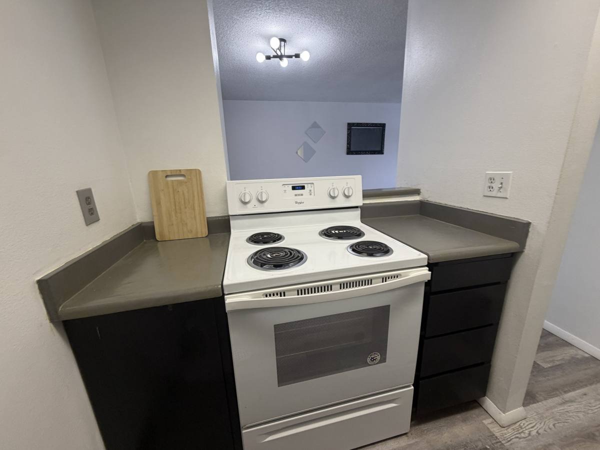 Apartment for rent at 4620 Reka Dr #B12, Anchorage, AK 99508