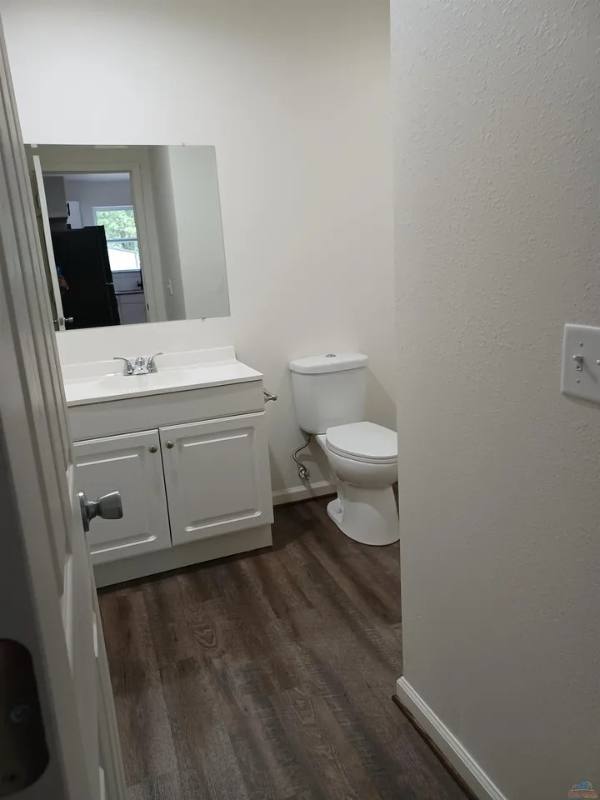 Townhouse for rent at 400 W Benton St, Green Ridge, MO 65332