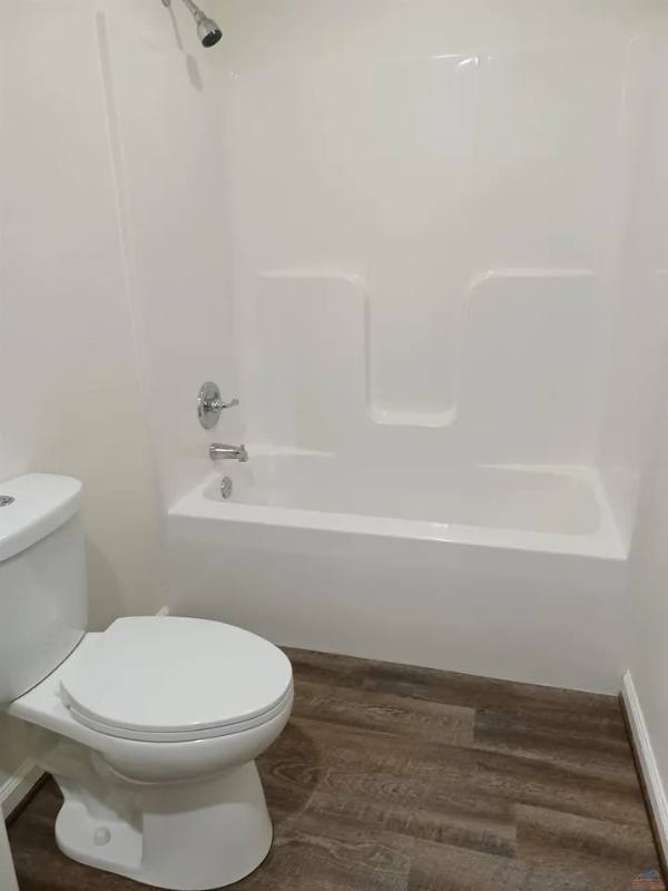 Townhouse for rent at 400 W Benton St, Green Ridge, MO 65332