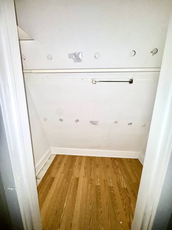 Apartment for rent at 922 W Broadway St - 2nd Floor, Bradley, IL 60915