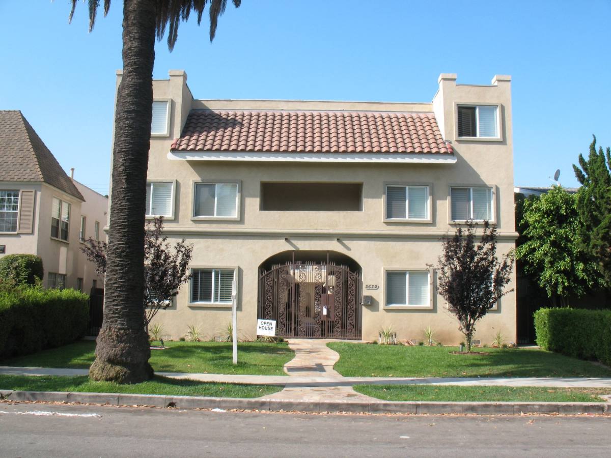 Apartment for rent at 3632 E 2nd St #7, Long Beach, CA 90803