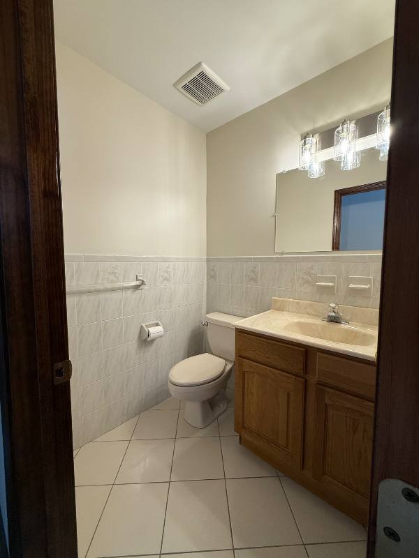 House for rent at 520 3rd Ave, Brick, NJ 08724
